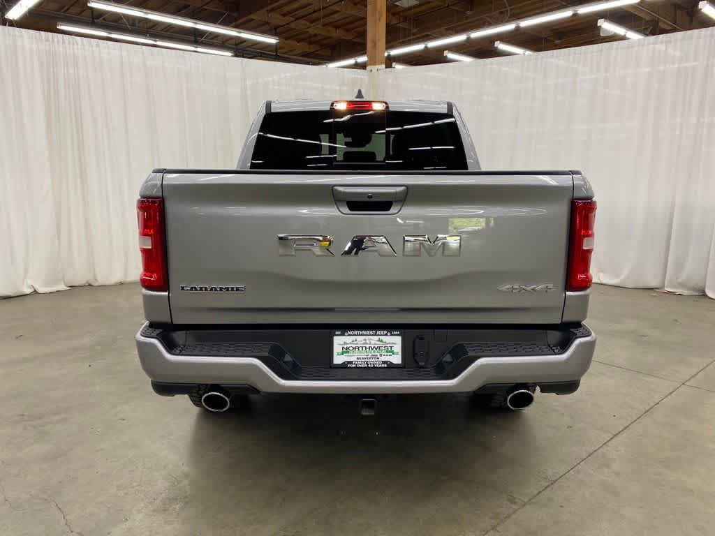 Used 2025 RAM 1500 Laramie w/ Sport Appearance Package AWD/4WD image 5