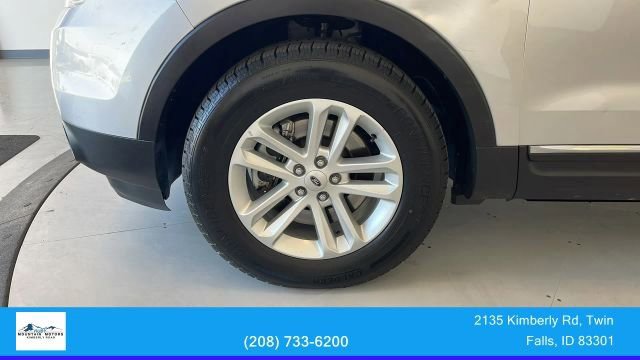 Used 2015 Ford Explorer XLT w/ Equipment Group 202B image 9