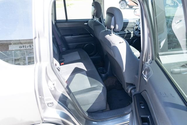 Used 2014 Jeep Compass Sport image 36