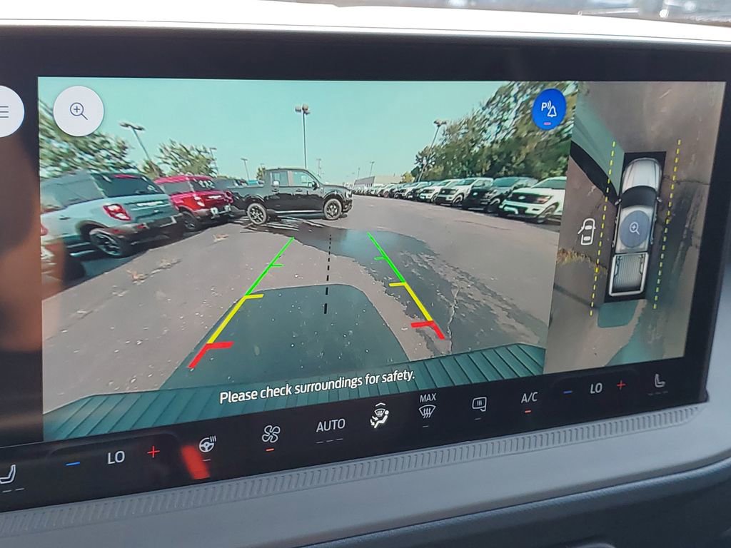 New 2025 Ford Maverick Lariat w/ Black Appearance Package image 19