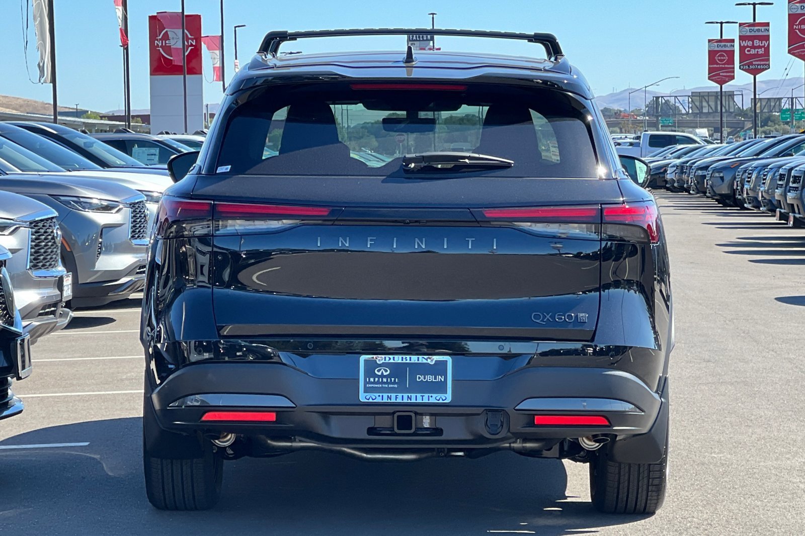 New 2026 INFINITI QX60 Autograph w/ Dark Cargo Package image 4