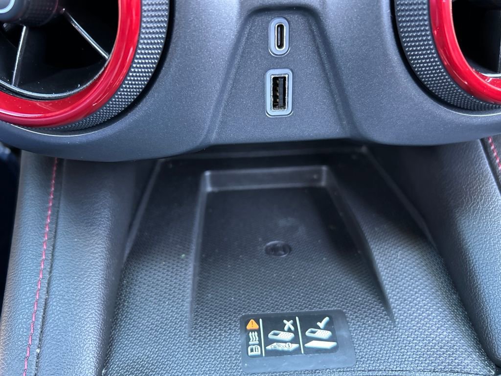 Used 2021 Chevrolet Blazer RS w/ Enhanced Convenience Package image 14