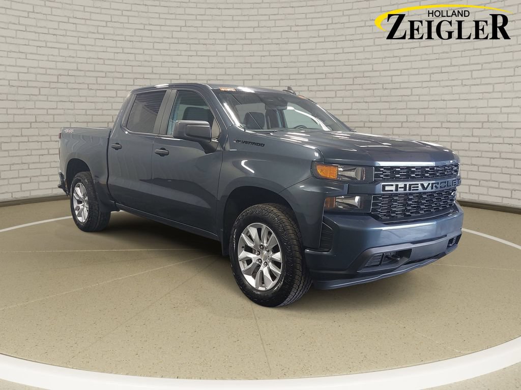 Used 2021 Chevrolet Silverado 1500 Custom w/ LPO, Dark Essentials Package AWD/4WD image 3