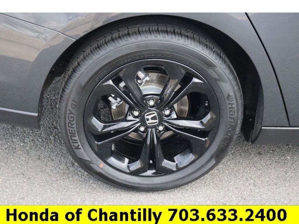Certified 2025 Honda Accord SE image 30