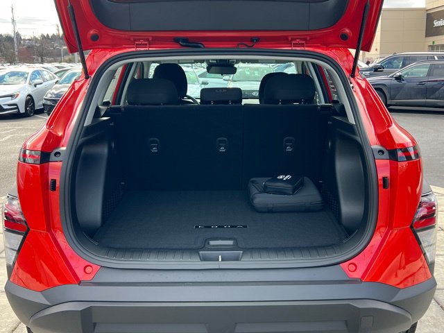 New 2026 Hyundai Kona SE AWD/4WD image 8