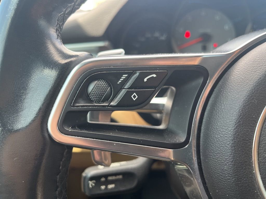 Used 2017 Porsche Macan S AWD/4WD image 26