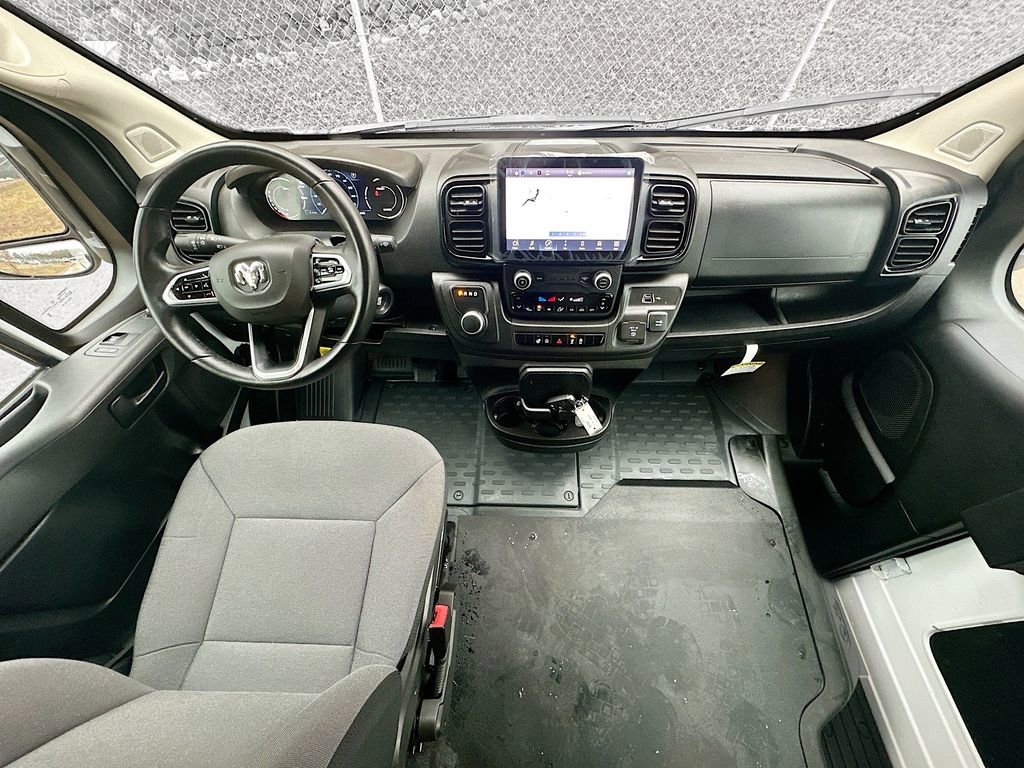 Used 2024 RAM ProMaster 3500 w/ Delivery Van Package image 9