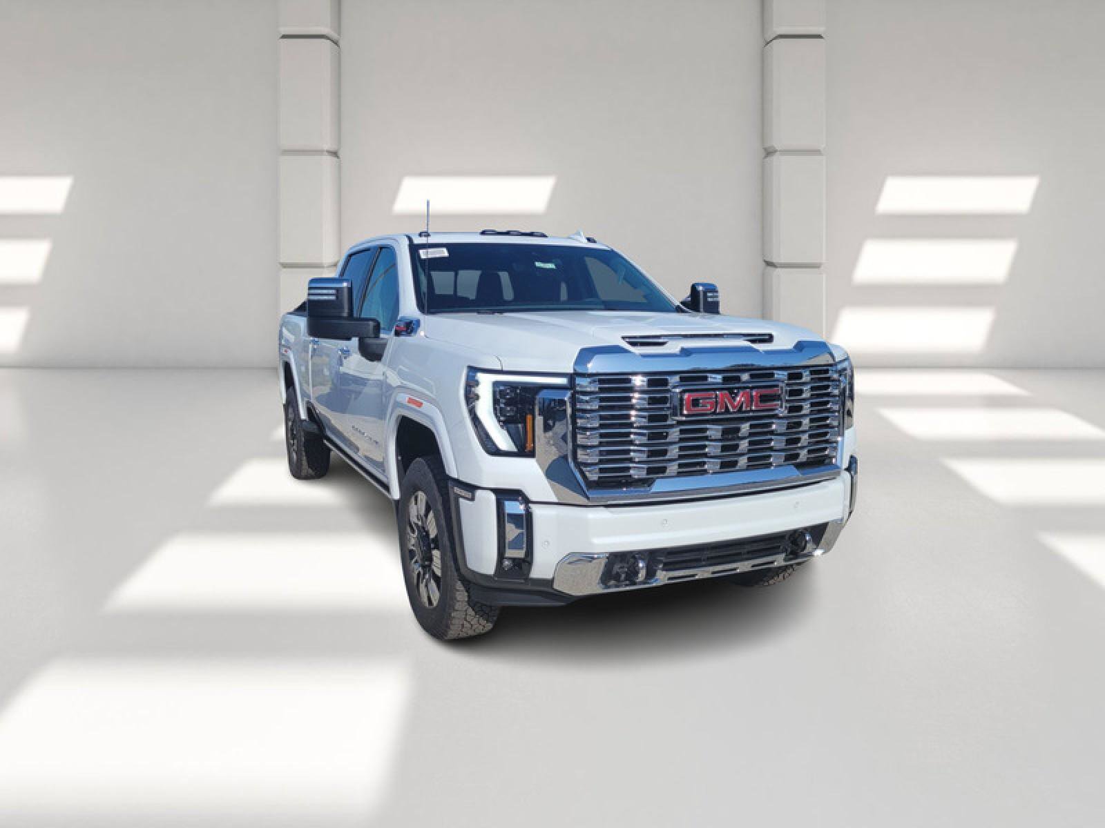 New 2026 GMC Sierra 2500 Denali w/ Denali Reserve Package image 3