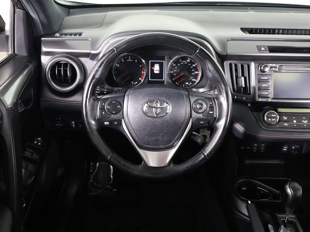 Used 2018 Toyota RAV4 SE w/ All Weather Liner Package image 35