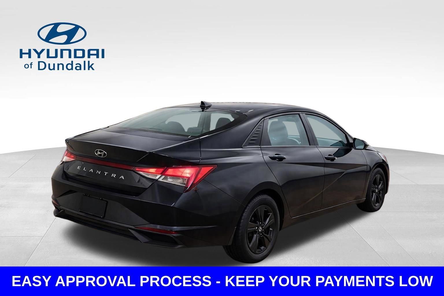 Used 2021 Hyundai Elantra SEL w/ Convenience Package FWD image 2