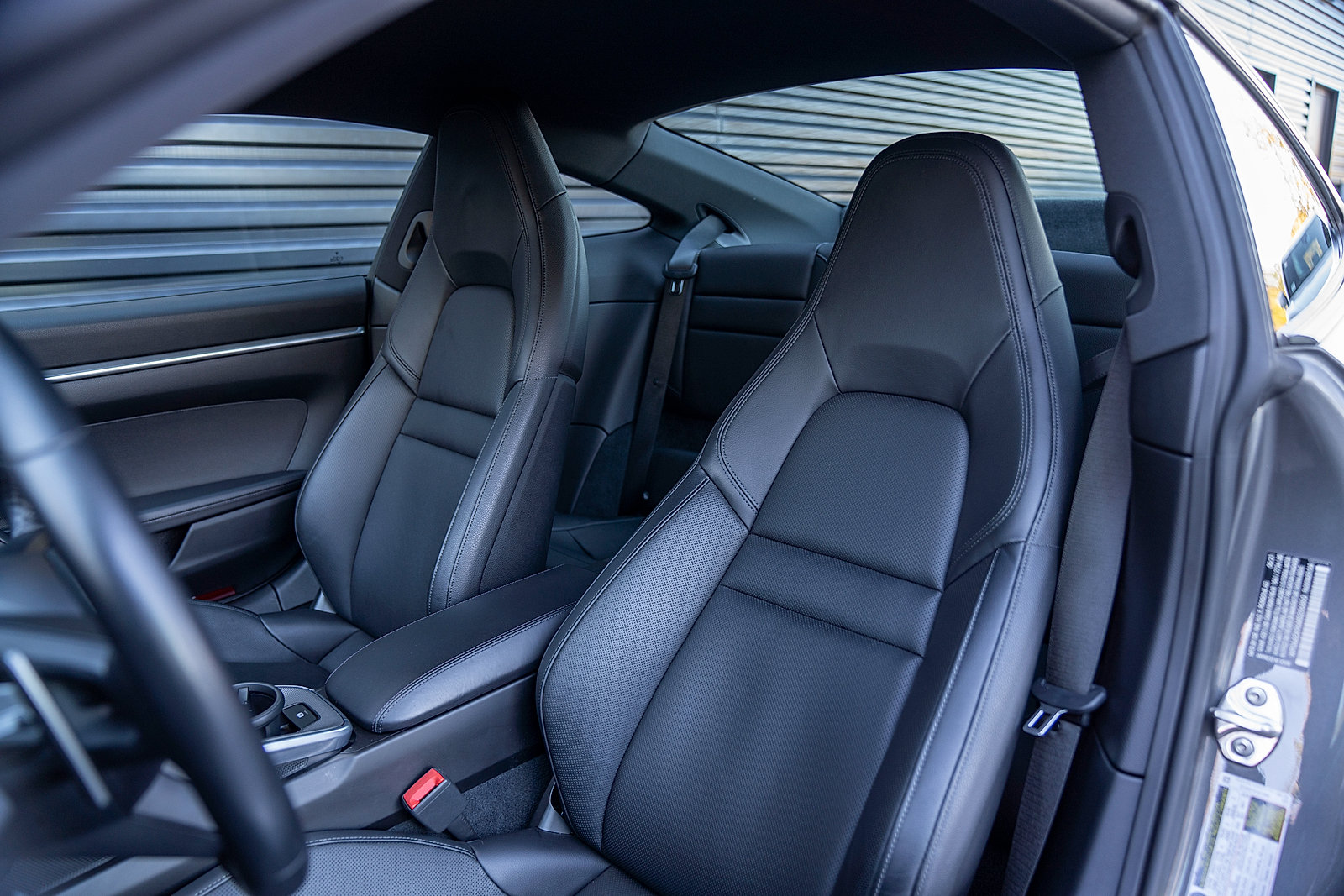 Certified 2021 Porsche 911 Carrera RWD image 5