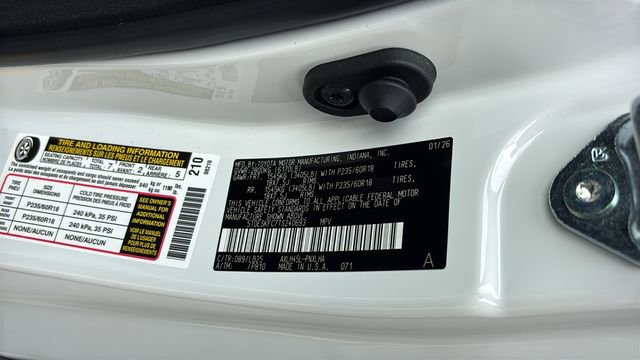 New 2026 Toyota Sienna Platinum image 38