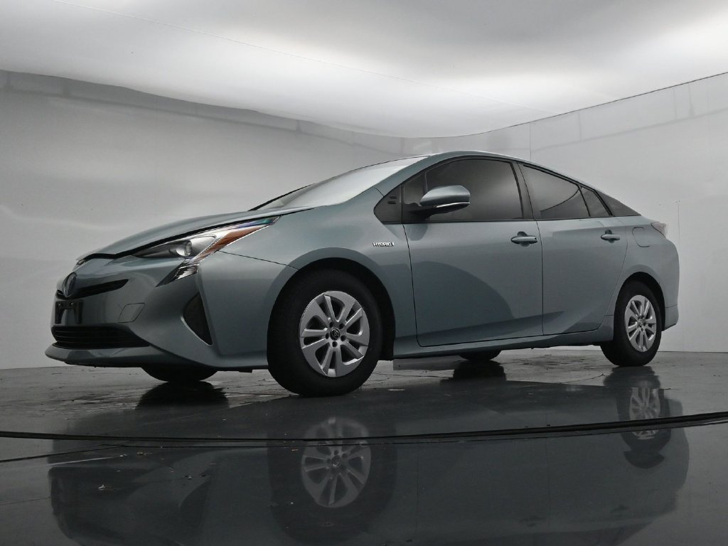 Used 2017 Toyota Prius Two FWD image 36