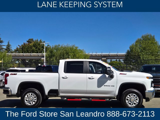 Used 2025 Chevrolet Silverado 2500 LT AWD/4WD image 9