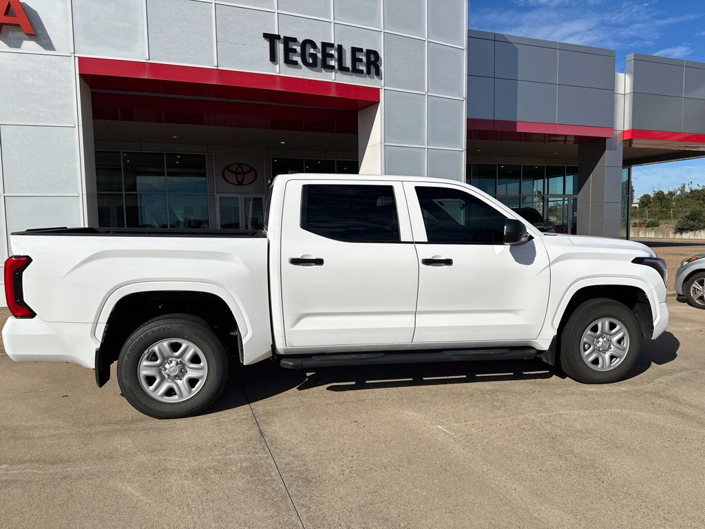 Used 2026 Toyota Tundra SR AWD/4WD image 9