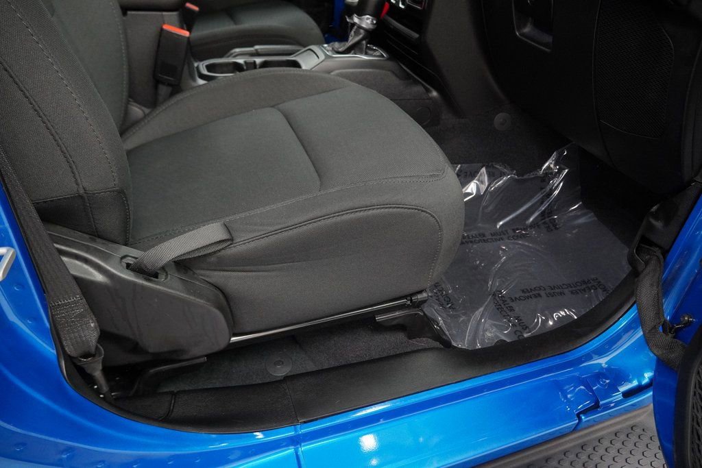 Certified 2022 Jeep Wrangler Unlimited Sahara w/ Cold Weather Group image 52