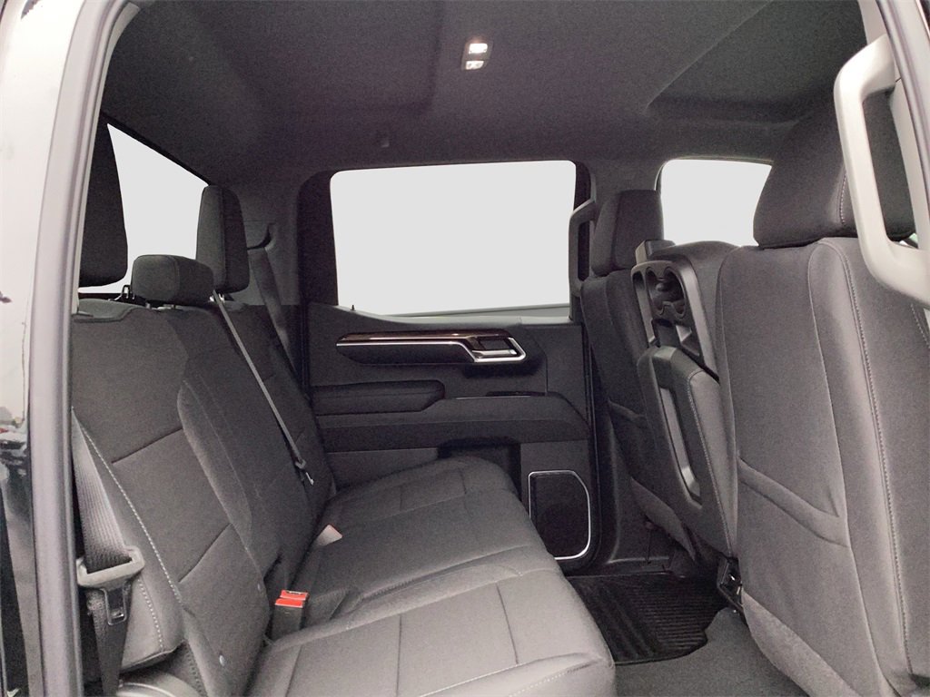New 2026 Chevrolet Silverado 1500 LT image 18