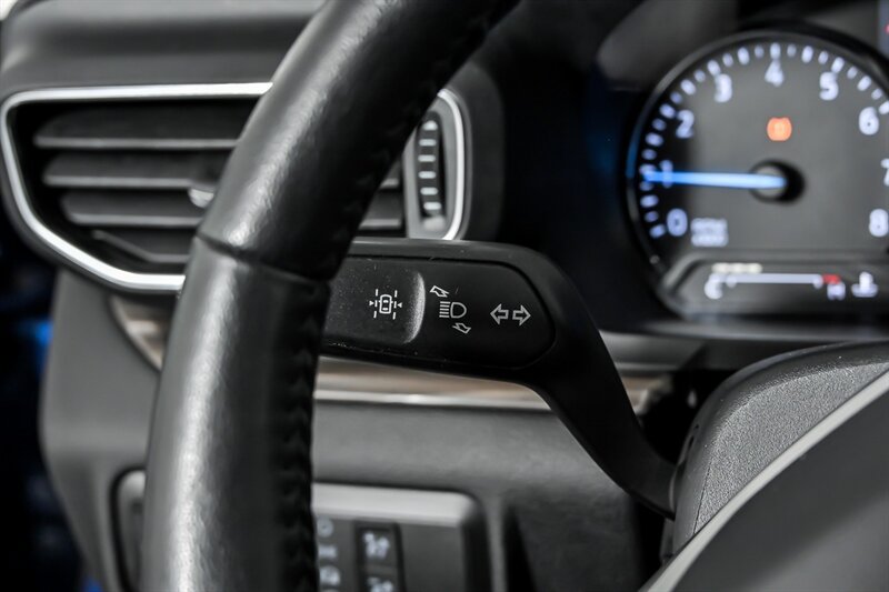 Used 2020 Ford Explorer Limited AWD/4WD image 23