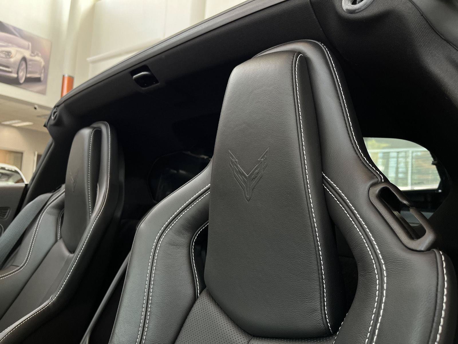 Used 2023 Chevrolet Corvette Stingray Coupe RWD image 23