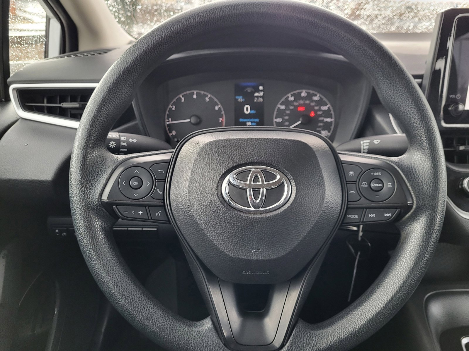 Certified 2024 Toyota Corolla LE image 9