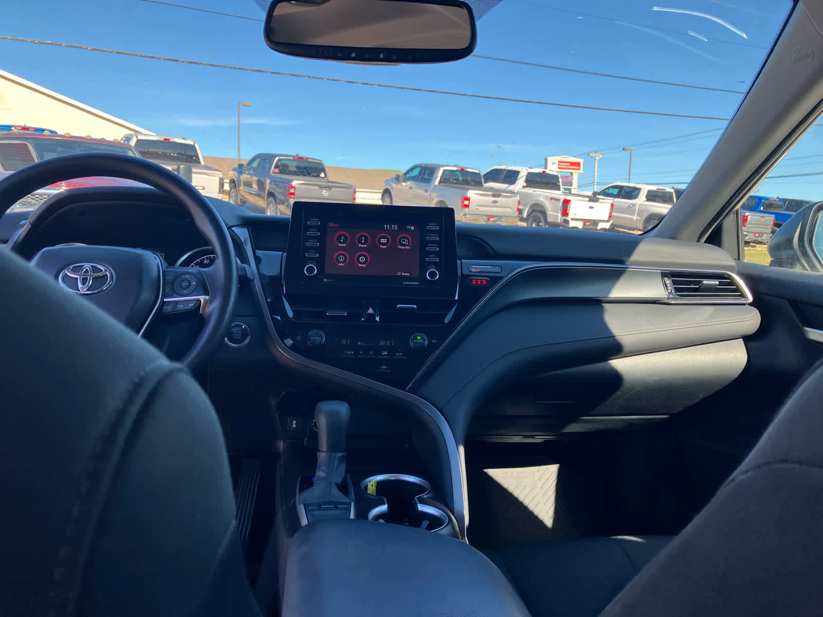 Used 2023 Toyota Camry LE w/ Convenience Package image 29