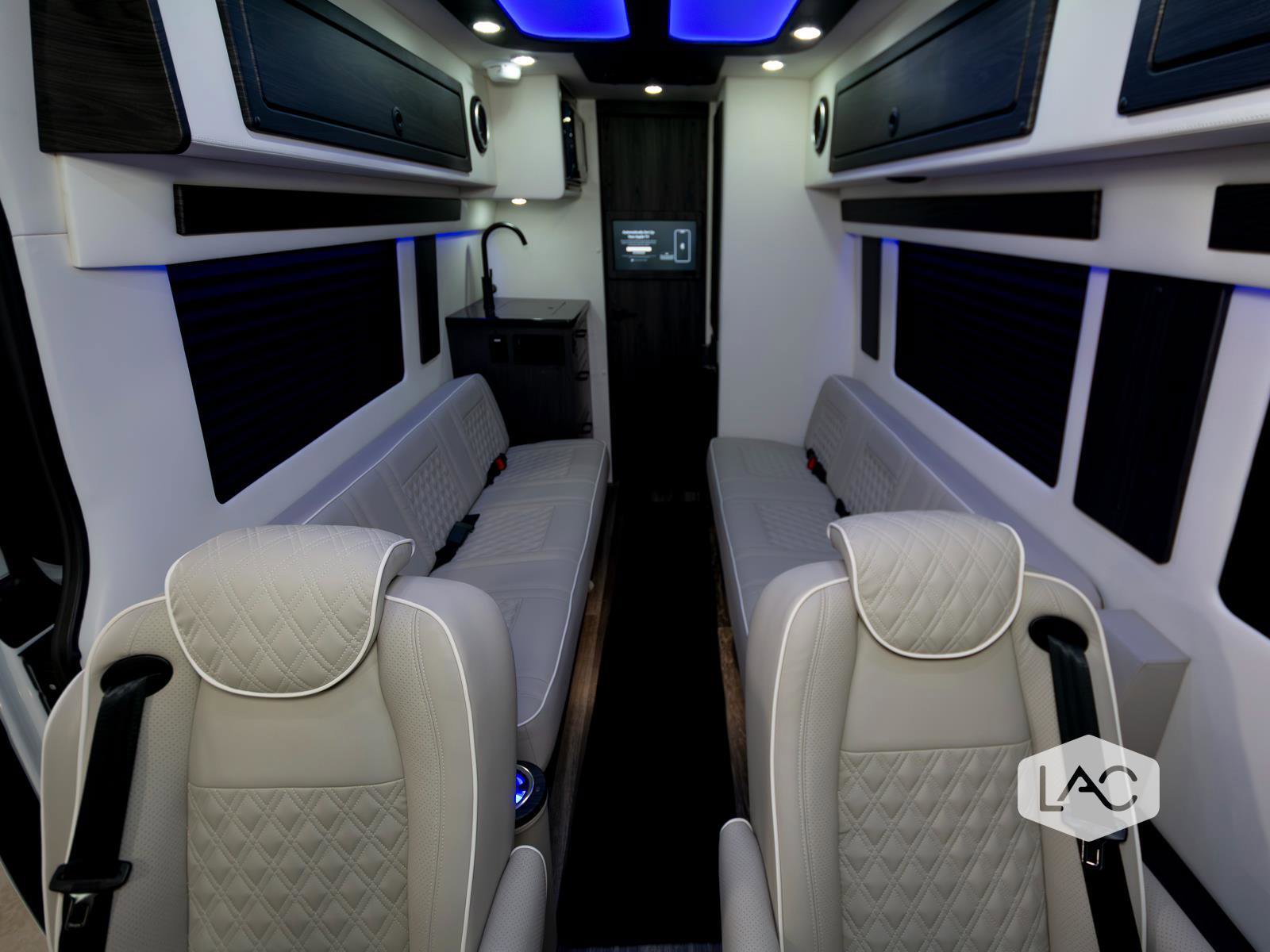 Used 2025 Mercedes-Benz Sprinter 3500 image 6