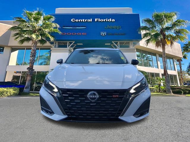 Used 2023 Nissan Altima 2.0 SR image 3