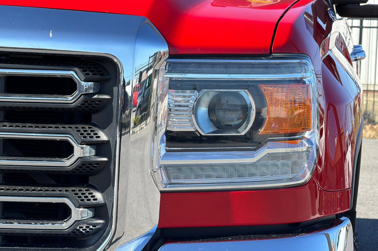Used 2019 GMC Sierra 2500 SLT w/ Duramax Plus Package image 47