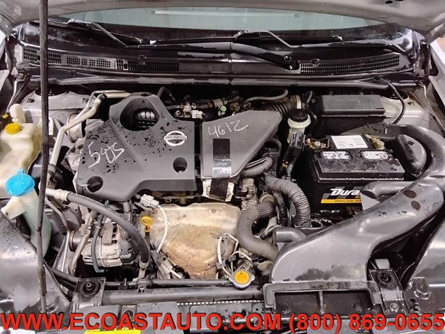 Used 2011 Nissan Sentra SE-R Spec V FWD image 9