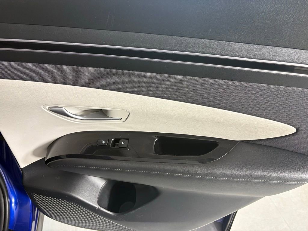 Used 2023 Hyundai Tucson Limited image 15