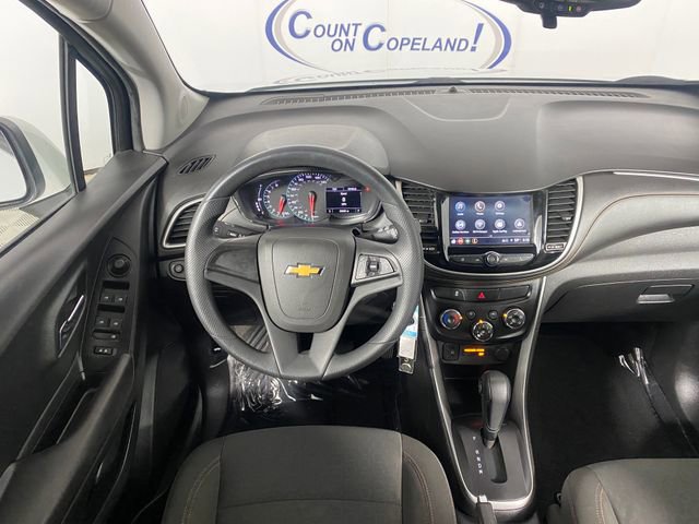 Used 2018 Chevrolet Trax LS image 15