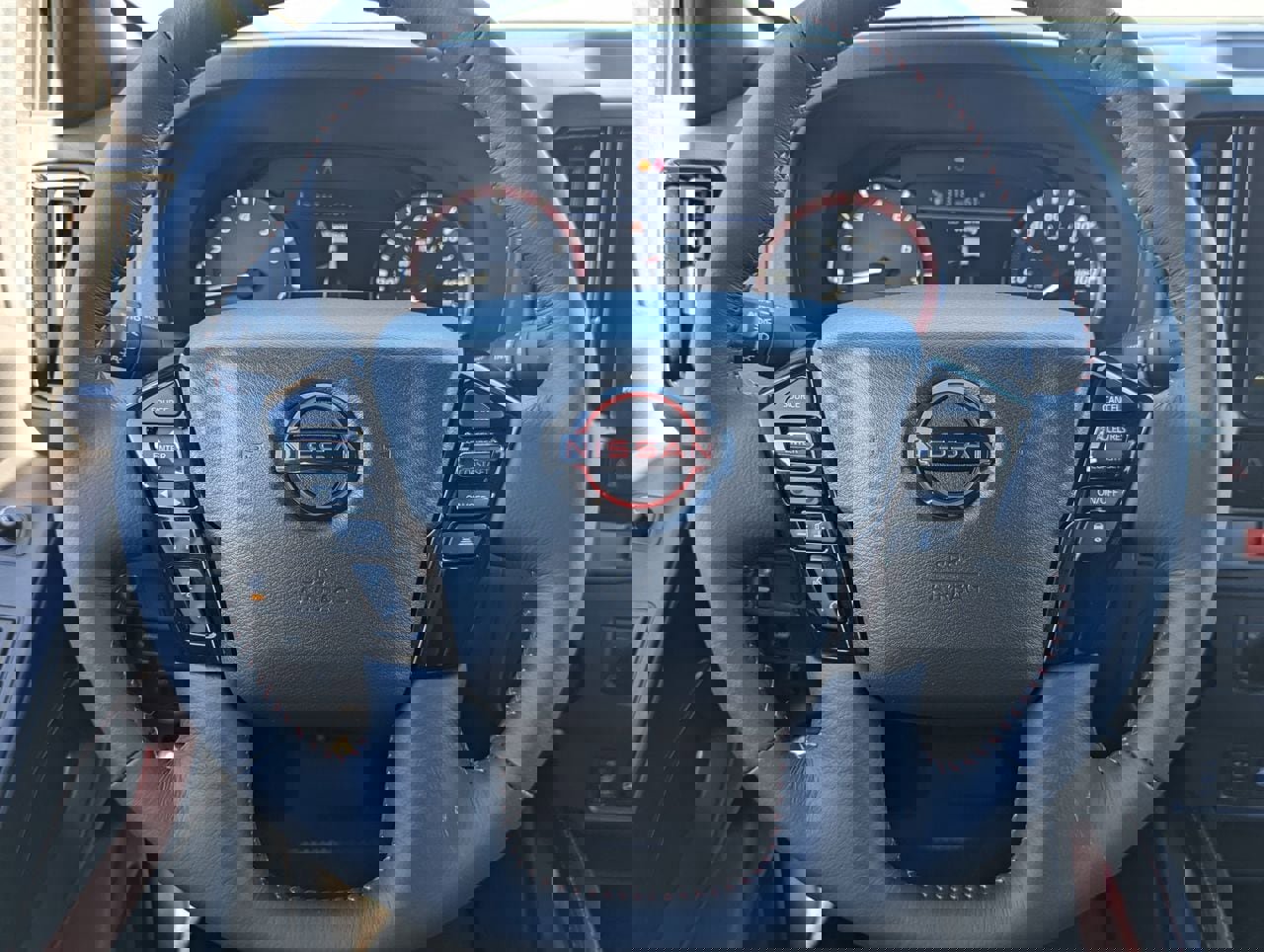 New 2026 Nissan Frontier Pro-X w/ Pro-X Convenience Package image 24