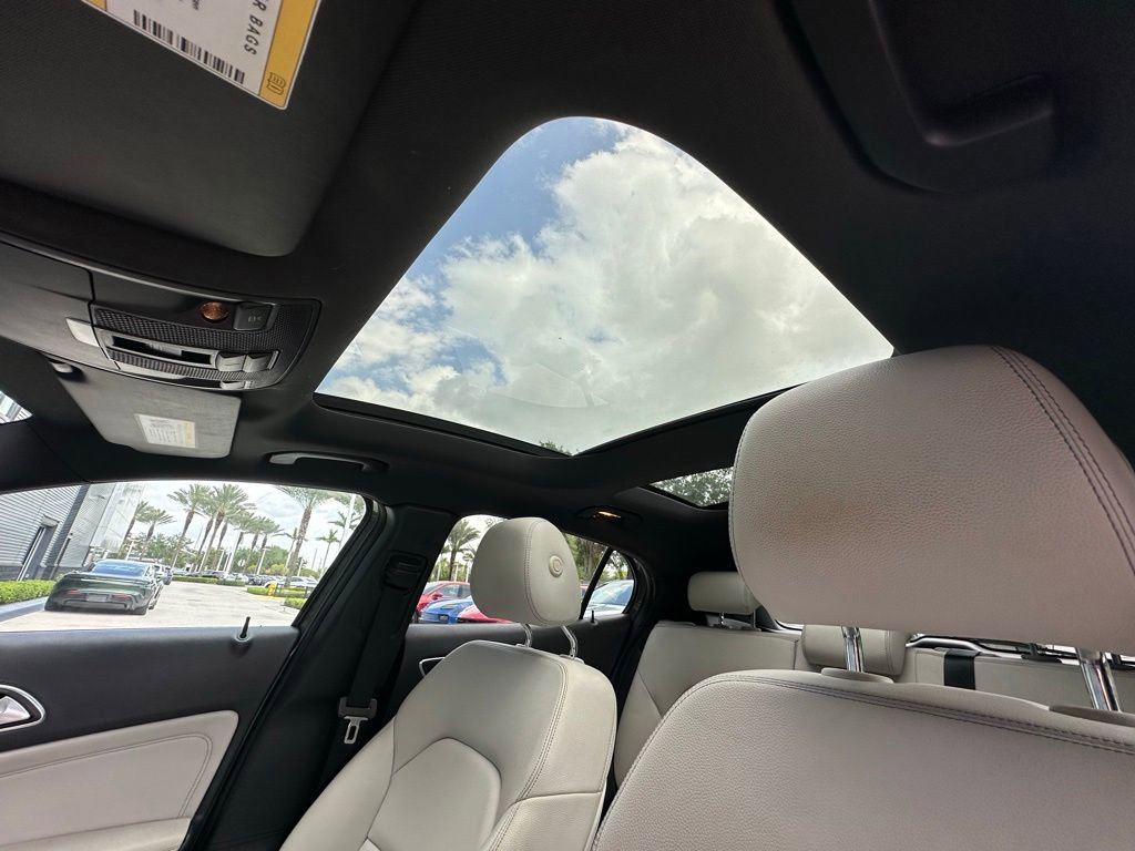 Used 2018 Mercedes-Benz GLA 250 4MATIC image 23