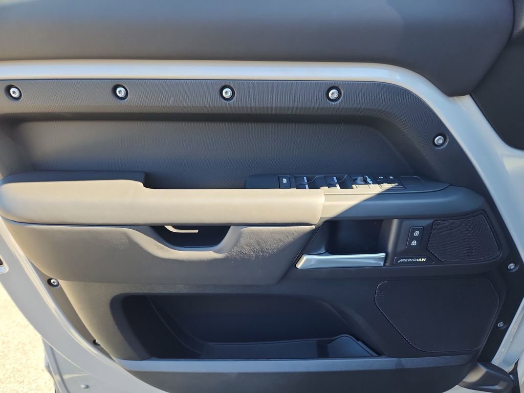 New 2026 Land Rover Defender 130 S image 22