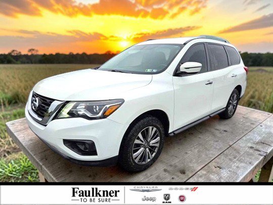 Used 2018 Nissan Pathfinder SV AWD/4WD video 1
