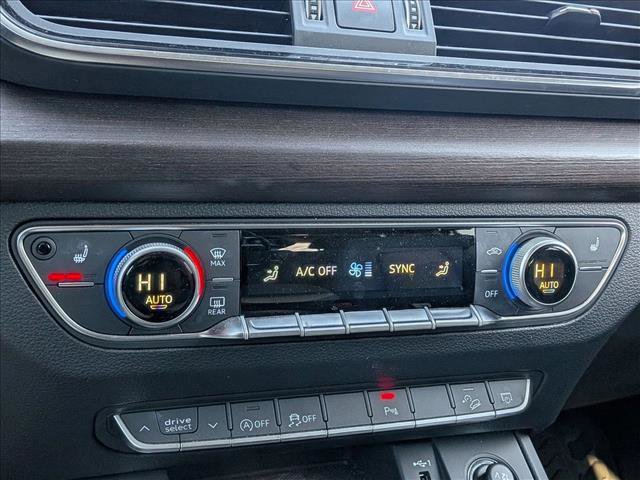 Used 2023 Audi Q5 2.0T Premium w/ Convenience Package image 12