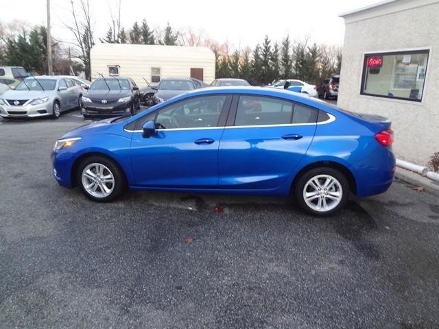Used 2018 Chevrolet Cruze LT FWD image 7