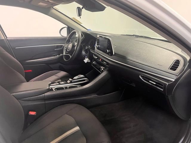 Used 2023 Hyundai Sonata SE w/ Cargo Package image 11