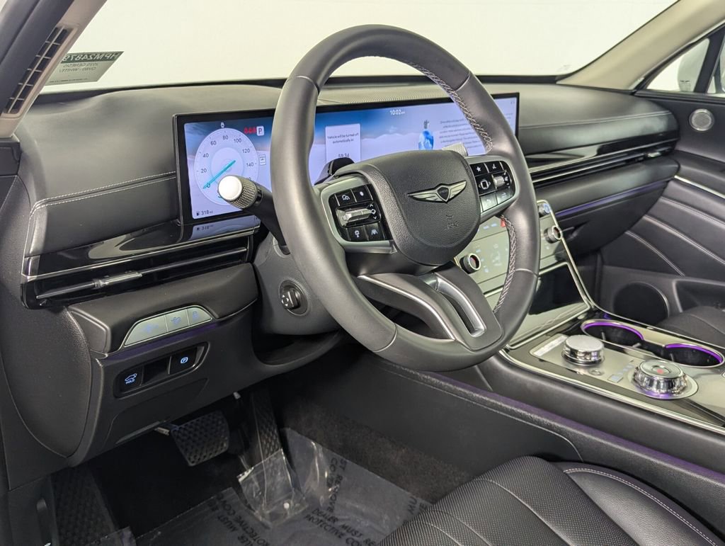 Used 2025 Genesis GV80 2.5T Standard image 13