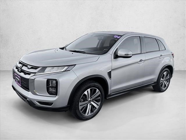 Used 2024 Mitsubishi Outlander Sport SE image 1
