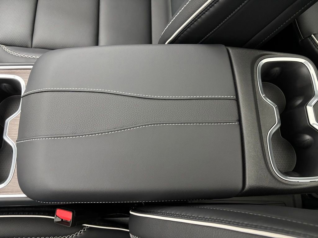 New 2026 GMC Acadia Denali w/ Super Cruise Package image 35