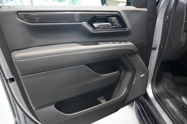 New 2026 GMC Yukon XL Elevation w/ Elevation Premium Package AWD/4WD image 28