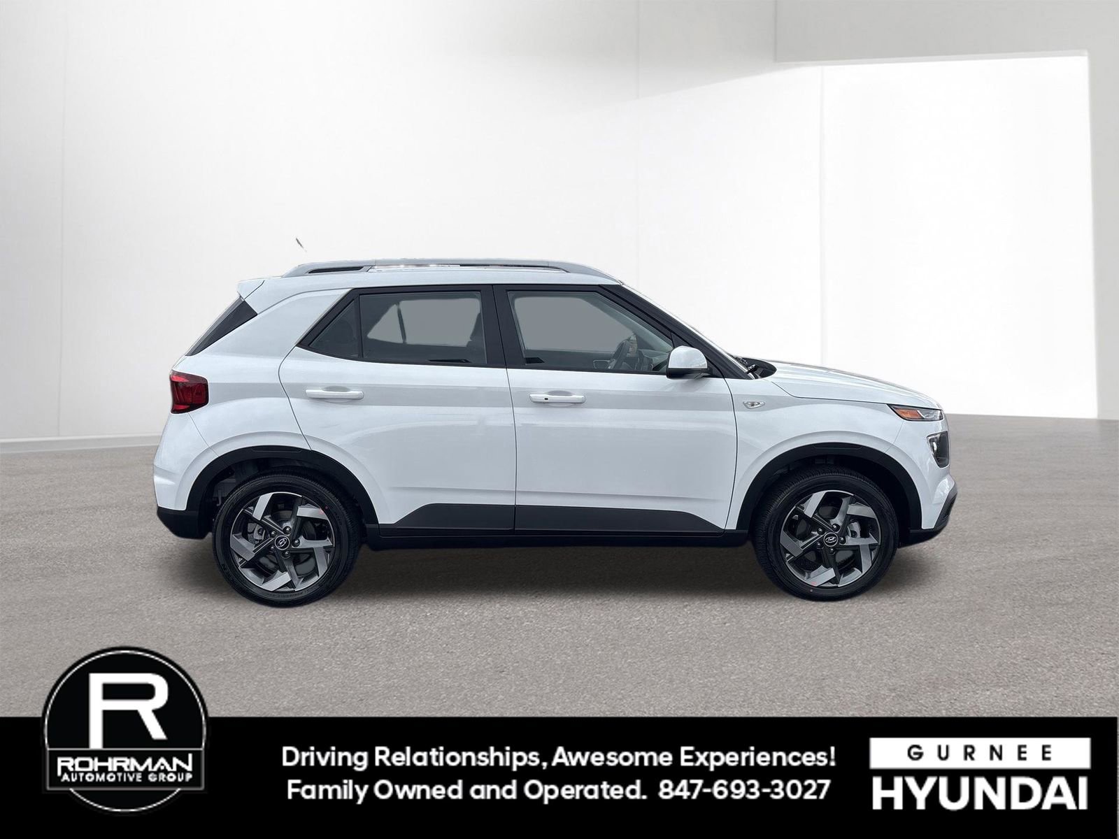 New 2026 Hyundai Venue SEL FWD image 10