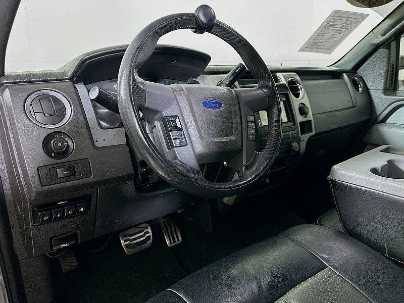 Used 2011 Ford F150 XLT w/ XLT Chrome Pkg image 9