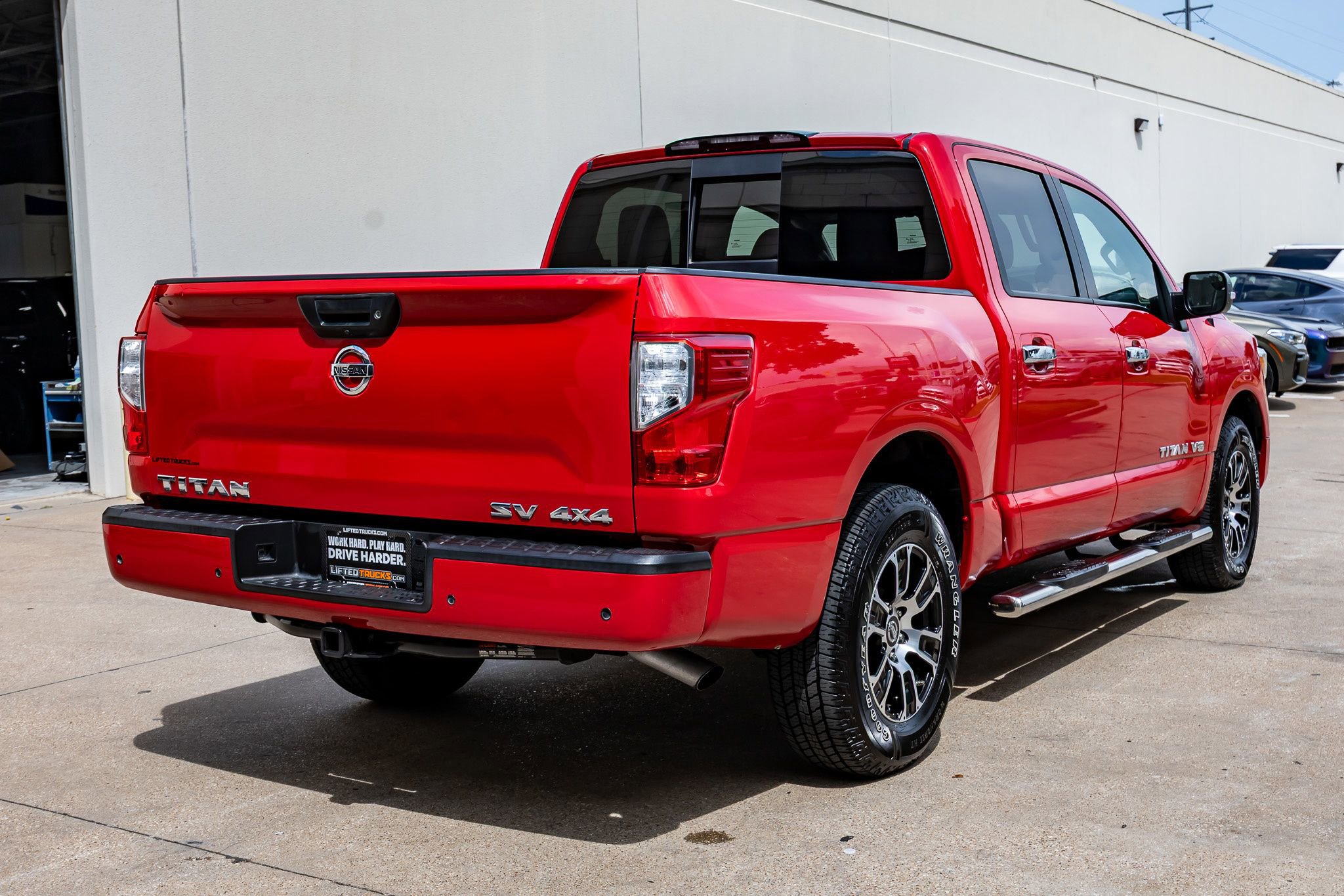 Used 2020 Nissan Titan SV w/ SV Convenience Package AWD/4WD image 9