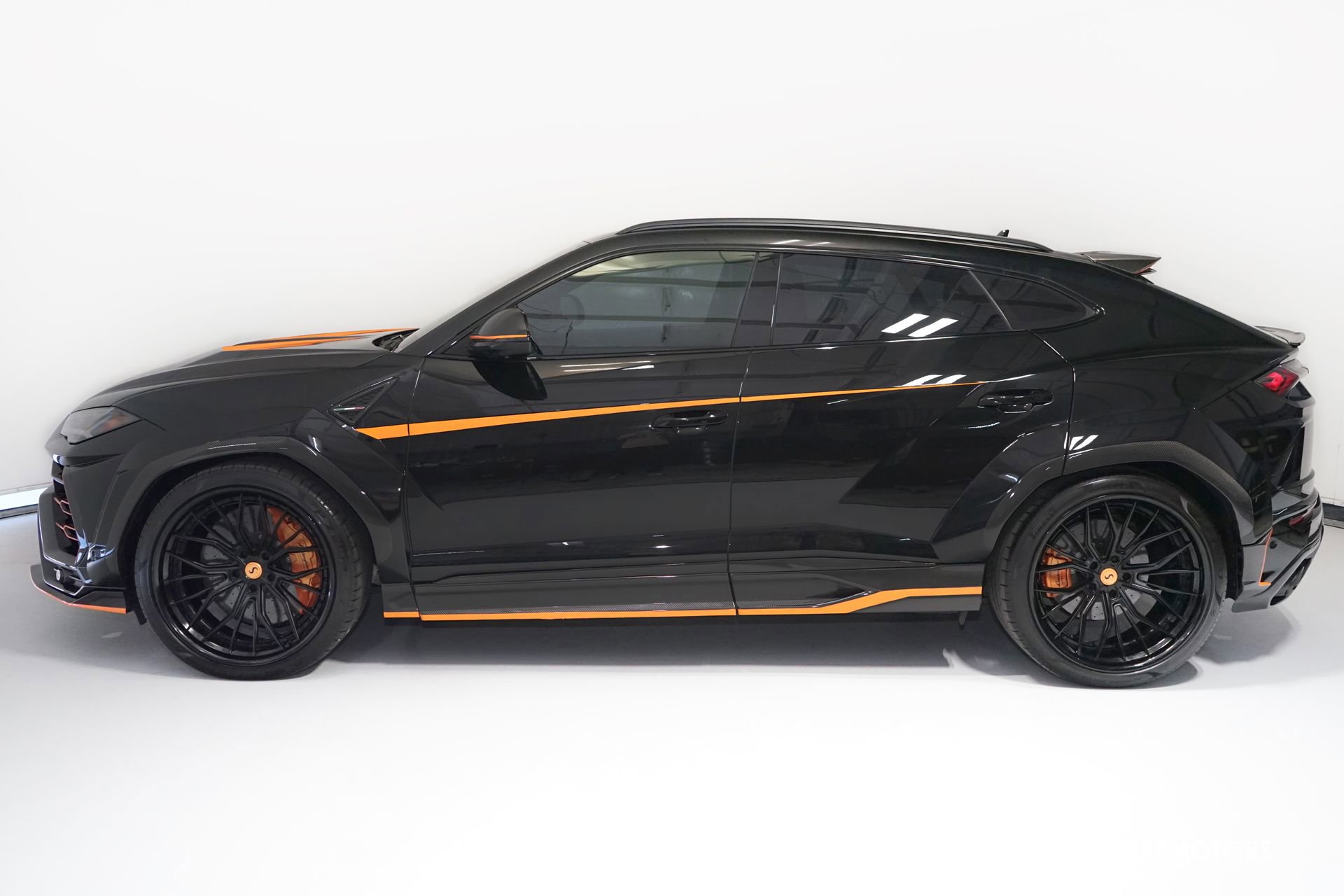 Used 2021 Lamborghini Urus image 5