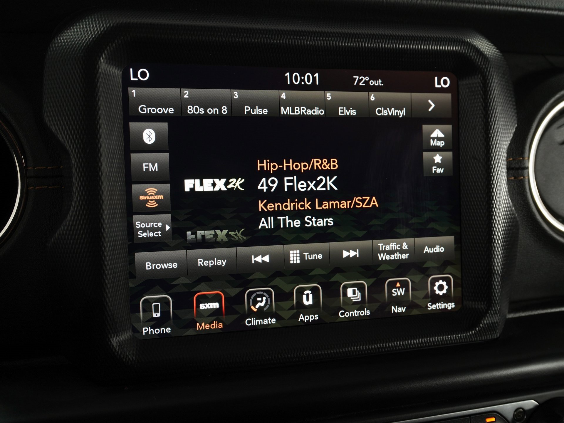 Used 2023 Jeep Gladiator Overland image 22