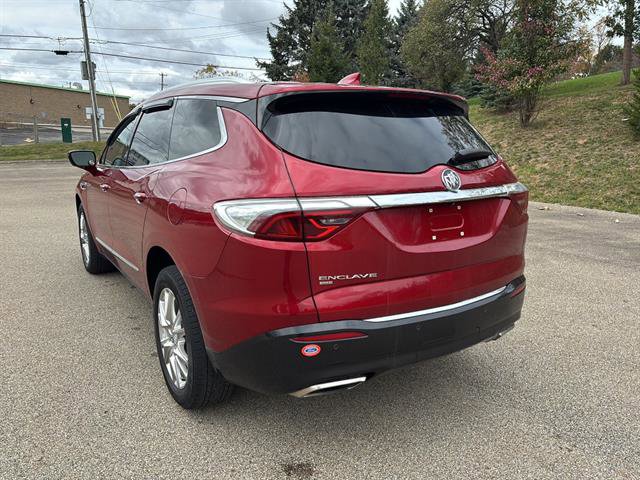 Used 2023 Buick Enclave Essence w/ Experience Buick Package video 2