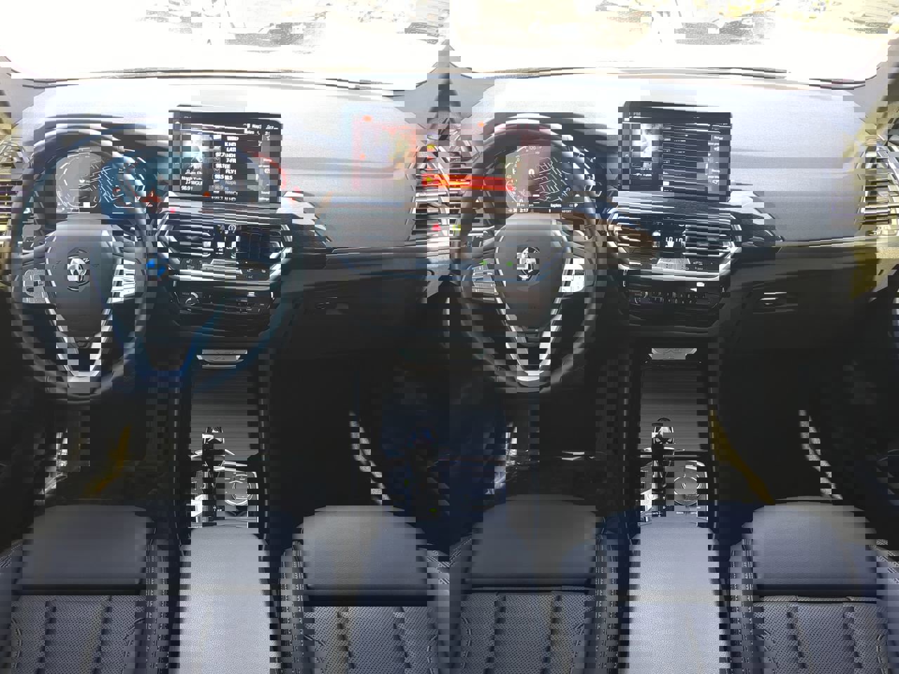 Used 2023 BMW X3 xDrive30i w/ Premium Package image 15