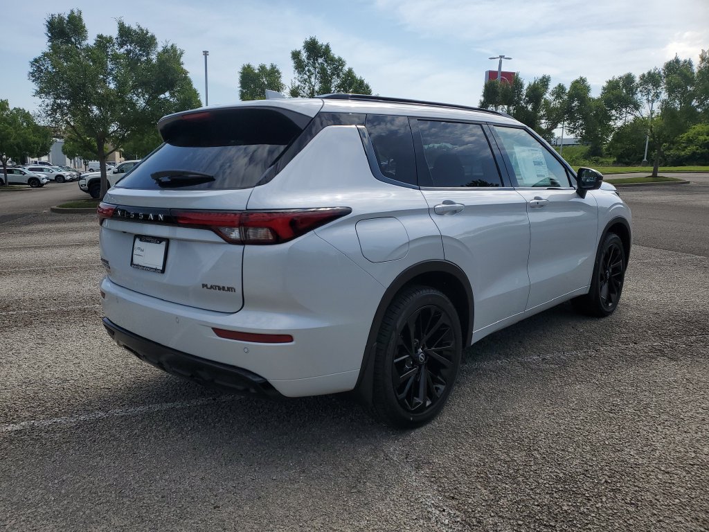 New 2026 Nissan Rogue Platinum AWD/4WD image 4